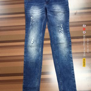 (N-09) 28 Size Slim Fit Denim Jeans