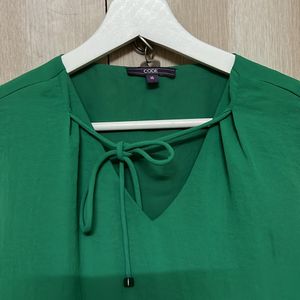 Cute Green Top For sale