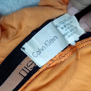 36 Size Calvin Klein