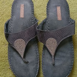 Black Falt/Slipper