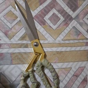 Cloth Cutting Scissor