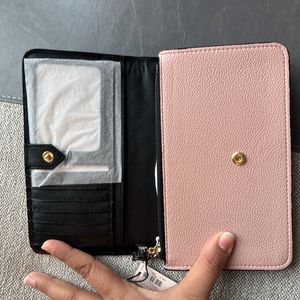 VS Wristlet Wallet