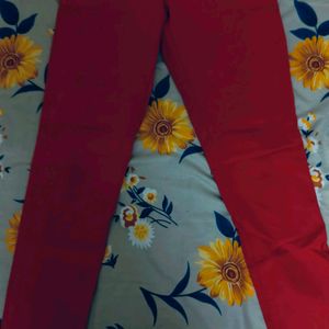 Red Levi's Jeans (Skinny,Modern Rise Bold Curve)