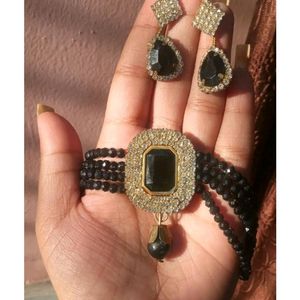 Black Jewellery Set