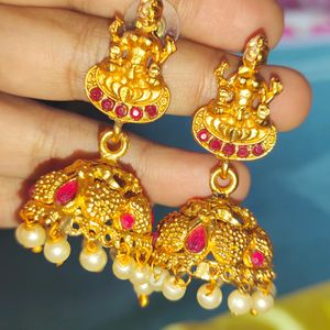 temple earring