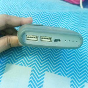 🎉Croma Powerbank🎊 10400 mAh 800rs