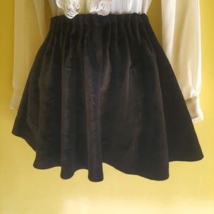 Korean Style Black Skirt