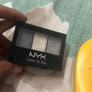 Sunscreen And Nyx Mini Kit Eyeshadow