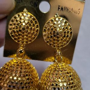 Golden Colour Beautiful Earing