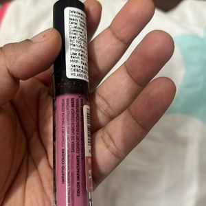 Sealed Deborah Velvet Matt Lipcolour