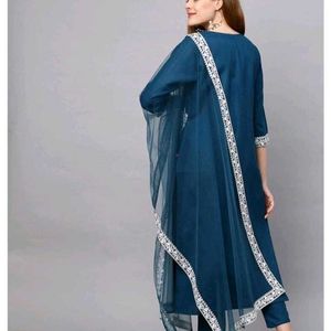 Women Blue Kurta Set