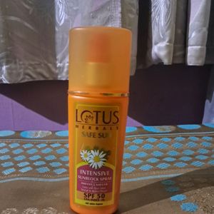 Lotus Sunscreen Spray