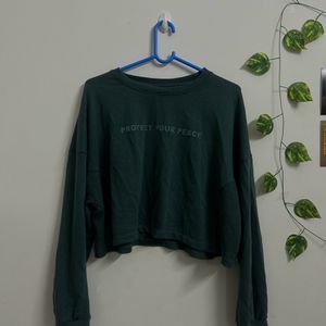 Green Sweatshirt Crop