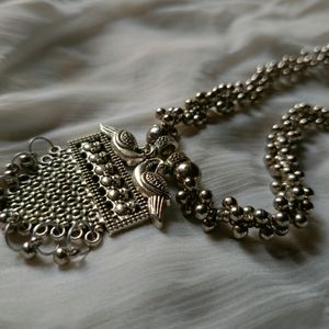 Oxcidice Necklace