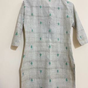 Short Kurti