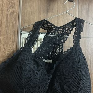 Lace Black Brallete