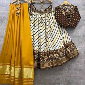 LEHENGA ON SALE READ DESCRIPTION