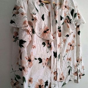 🎉Midnight SALE Pinterestly Floral Top