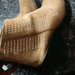 Cleo Boots By Khadims