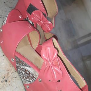 Pink Heels Price Drop Grab Soon