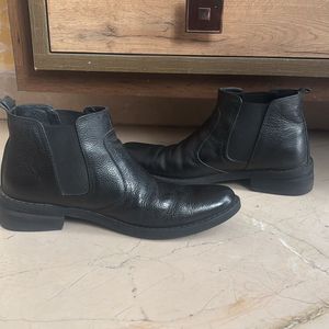 Men Black Boots