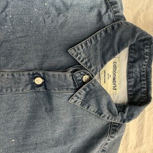 Designer denim shirt - Rarely Wore -M -Size