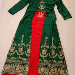 Women's Embroidered Rayon Kurta