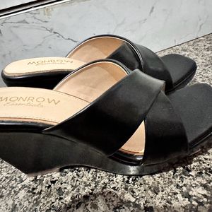 Monroe brand new black heels