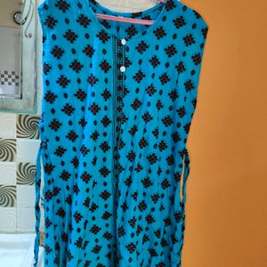 Blue Sleeveless Tunic