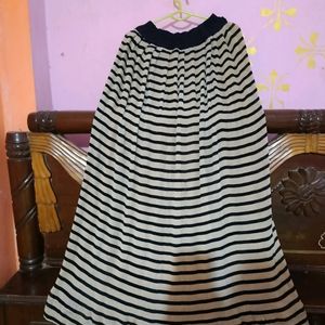 Free Black Scarf With Skirt