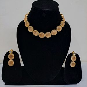 Beautiful Party Wear Necklace Set