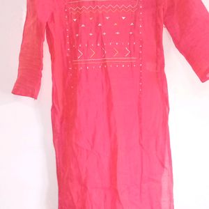 Feative Kurti