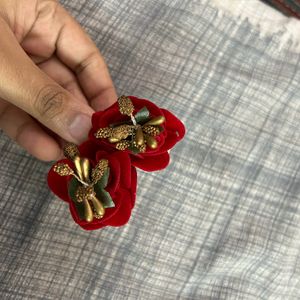 pair of rose hair clips