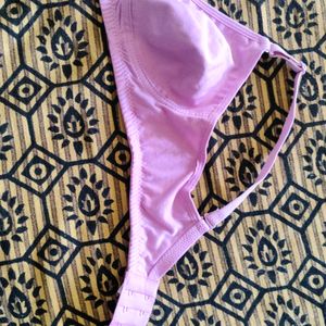 Lovable Bra (32/80cm-B)