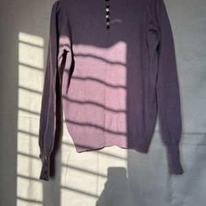 purple sweatshirt