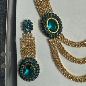 AD Jewellery Set - Beautiful Necklace With Earring