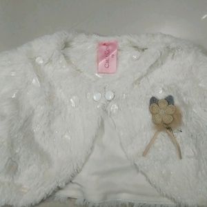 White Woolen Shrug For Kids