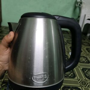 Electric Kettle With Steel Water Bottle