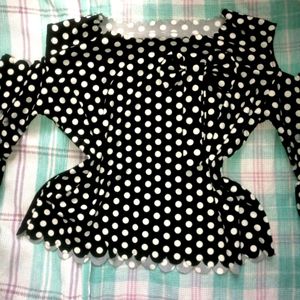 Polka dots Top