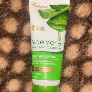 Hydrating Face wash Buy 1 Get One Free