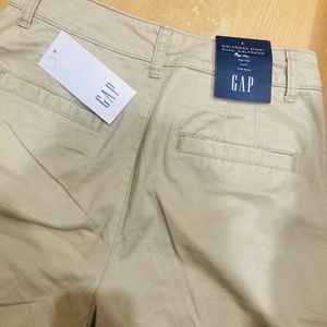 Gap NWOT GIRLFRIEND Khaki Trousers For Women