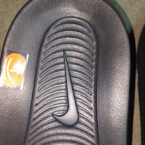 Nike Flip Flop