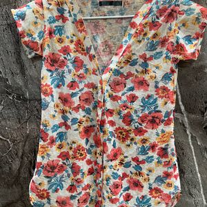 Floral Beach Top V Neck XS-S