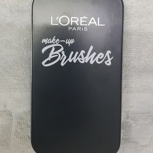 L'Oreal Makeup Brushes- New & Unused