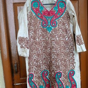 Chikan kari Work Kurti