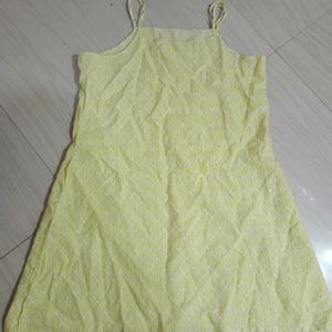 Sleevless Short Kurti