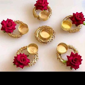 ROSE FLOWERES RANGOLI TEALIGHT