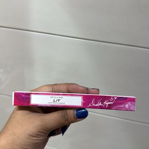 Myglamm New With Tag LM26 Curve Lipstick