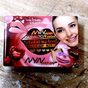 NYN Noyin Makeup Kit