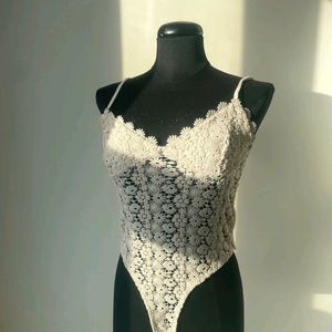 H&M Beige Crochet Lace Bodysuit